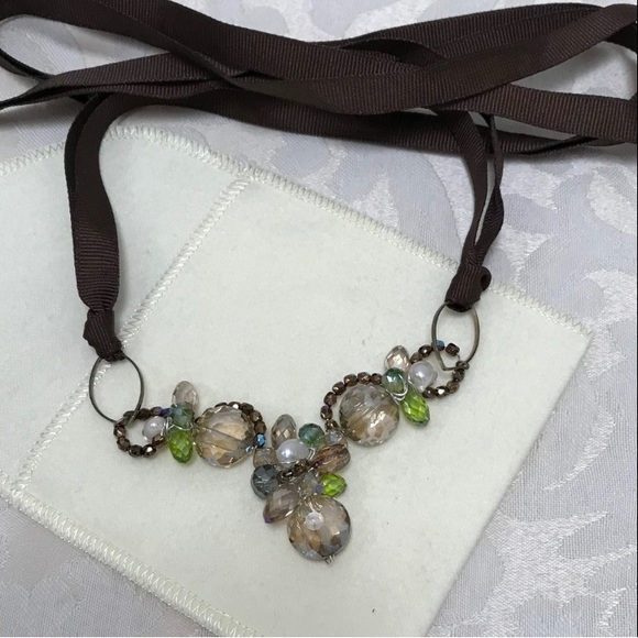 Gorgeous Artisan made Crystal Necklace - Picture 4 of 4